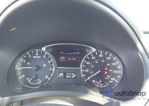 2015 Nissan Altima 2.5 S z USA, uszkodzony, nr VIN 1N4AL3AP2FC109176